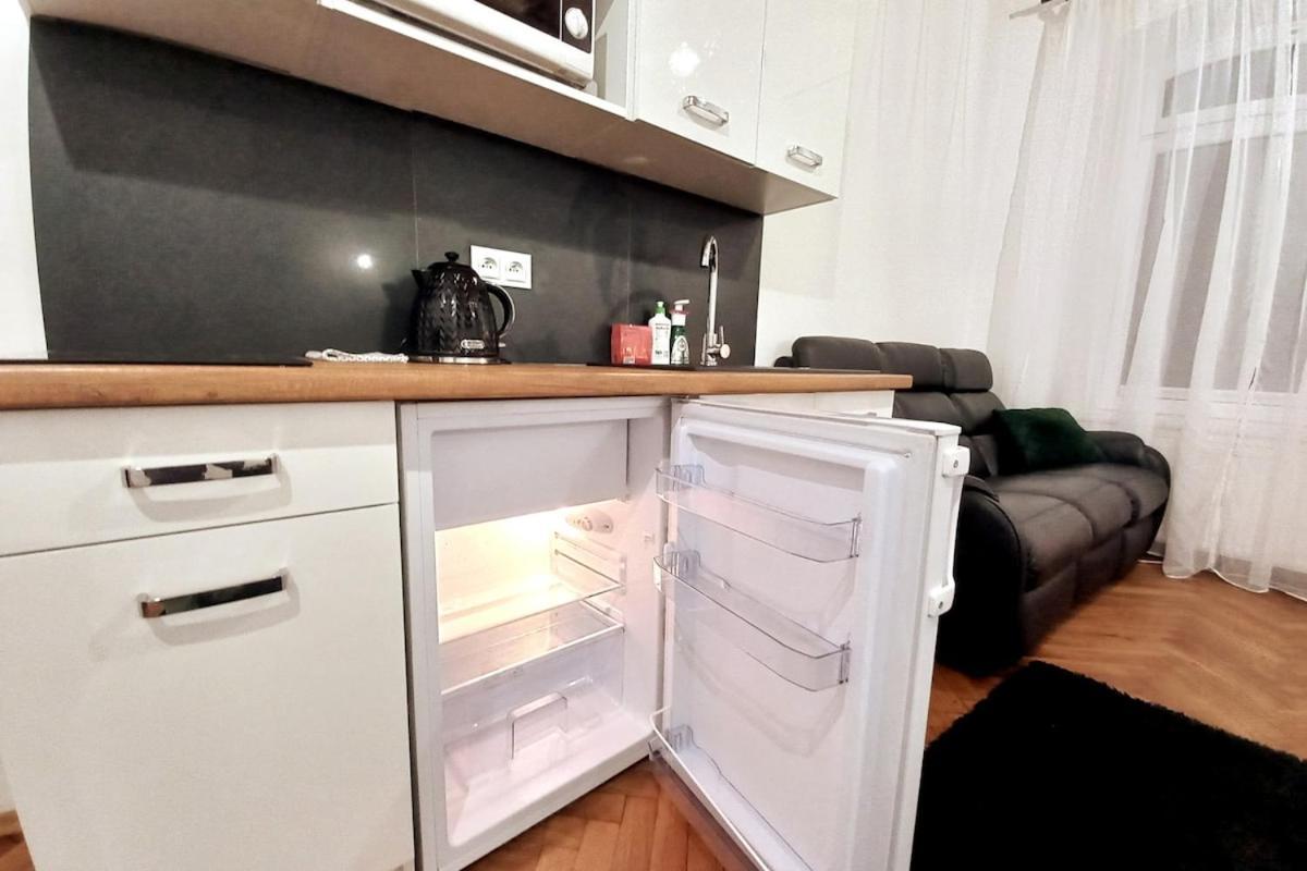 Old Town Lubicz Street Apartment